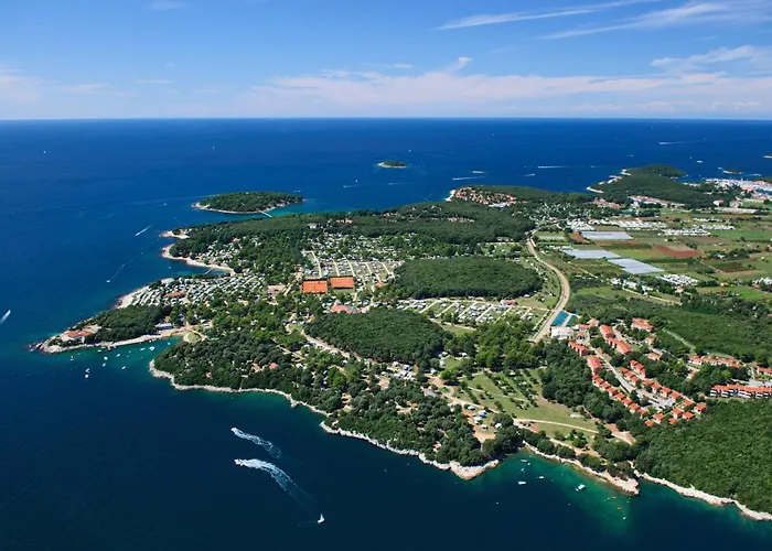 홀리데이파크 Koversada Naturist Park