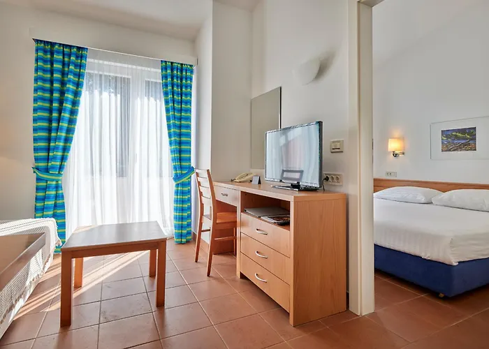 홀리데이파크 Koversada Naturist Park