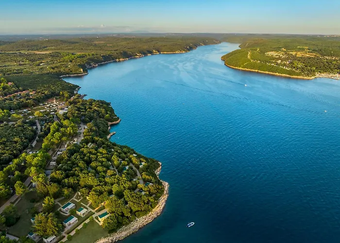 Koversada Naturist Park 4*